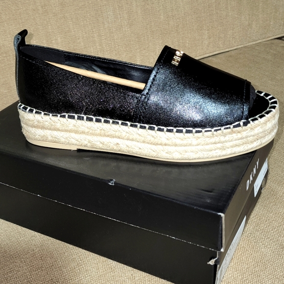 Espadrille - Picture 1 of 7